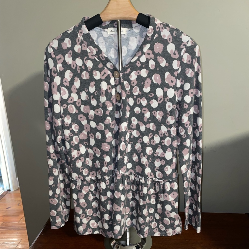 Lime & Chili Animal Print Babydoll Top. Size Small. Excellent Condition.